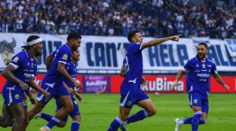 Persib Bandung Dirumorkan Incar Bek Skotlandia Tom Aldred